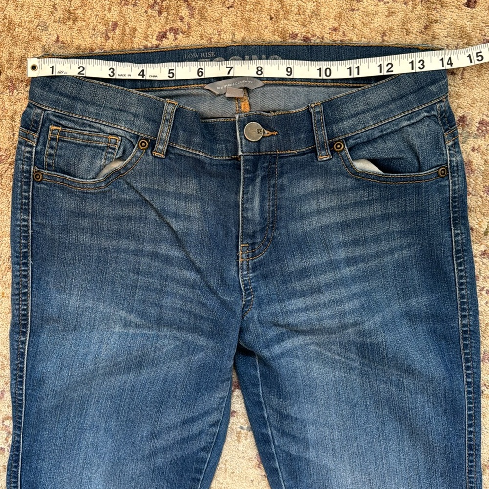 New York & Company Low Rise Skinny Jeans - Picture 3 of 15